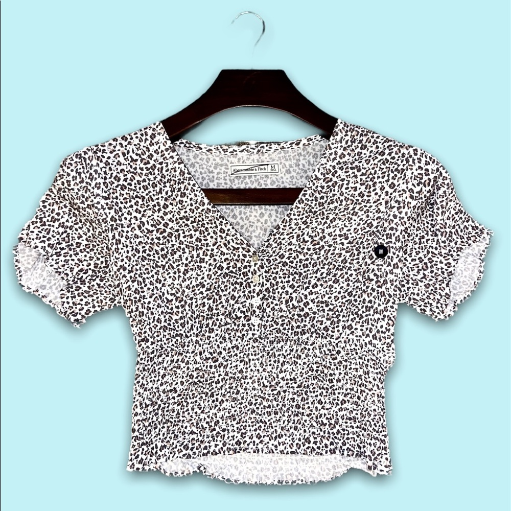 Abercrombie & Finch leopard top